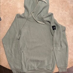 Alo Yoga Triumph Hoodie - Eucalyptus, Size Small